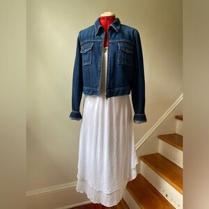 90s Levi's Dark Wash Cropped Jean Jacket​